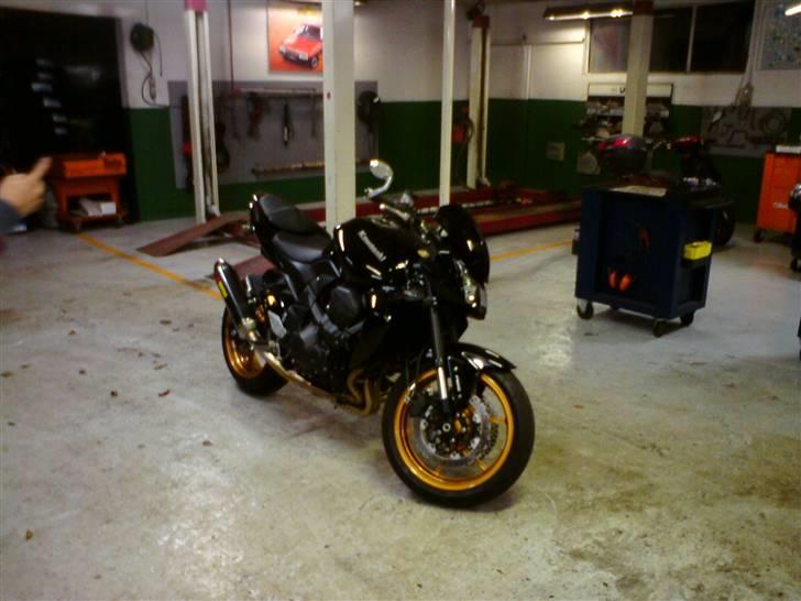 Kawasaki z750 solgt  billede 12