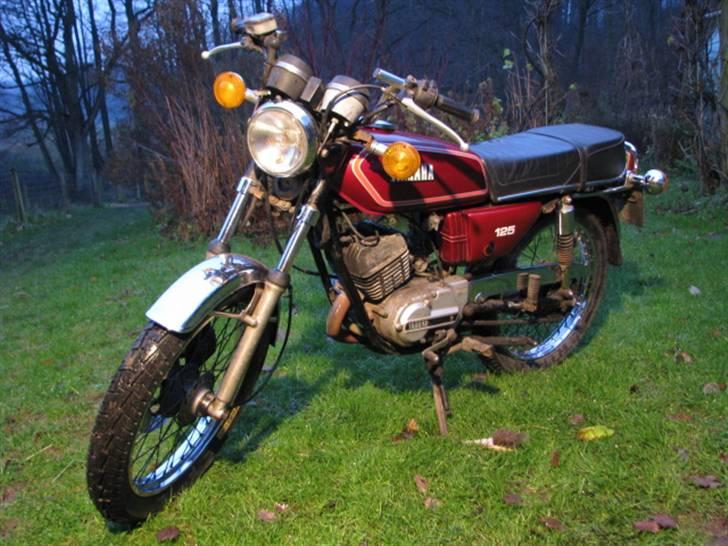 Yamaha RS 125 "Solgt" billede 1