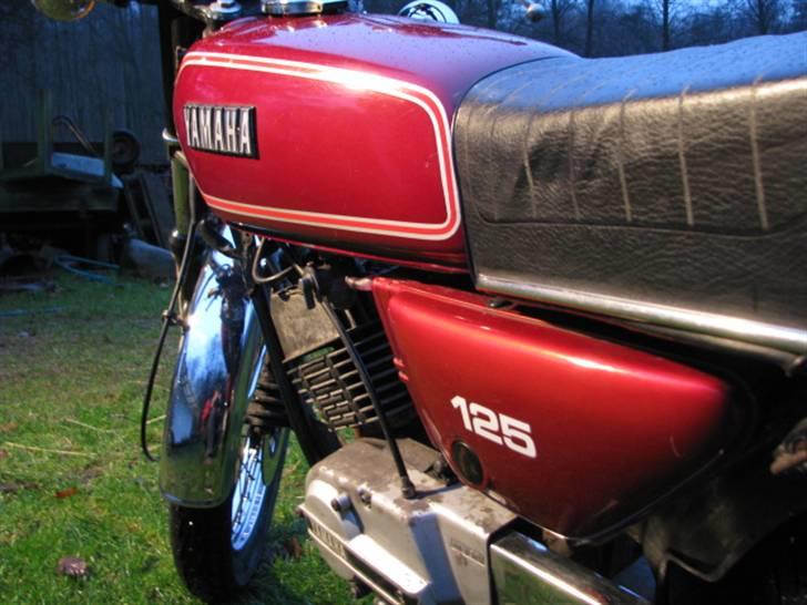 Yamaha RS 125 "Solgt" billede 4