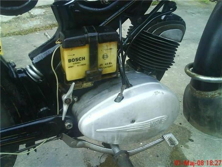 NSU fox - tjek li´ det fine gamle orginale bosch batteri dér billede 5