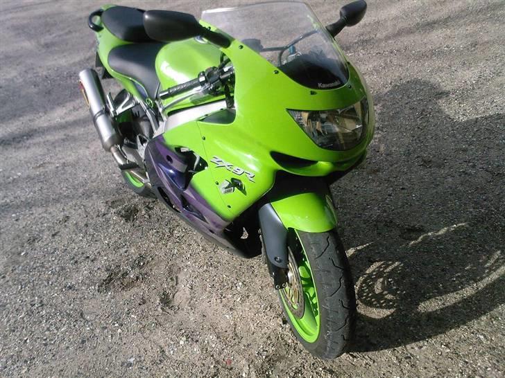 Kawasaki ZX9R NINJA billede 4