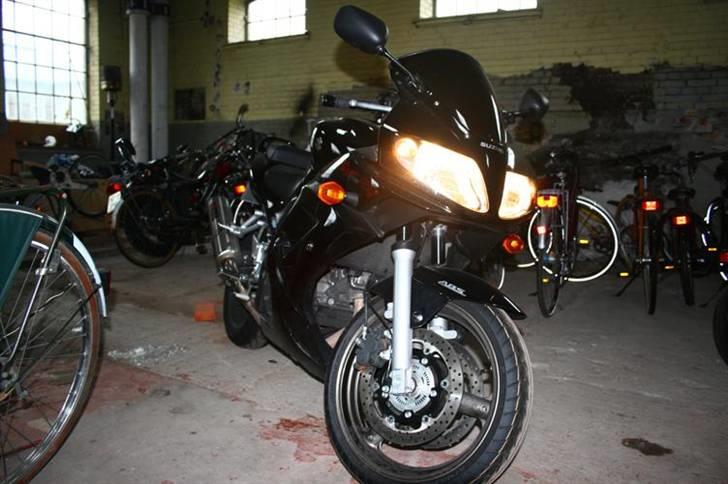 Suzuki SV650 s SOLGT billede 1