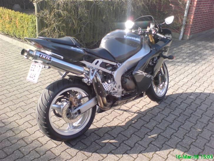 Kawasaki zx6r 636 billede 3