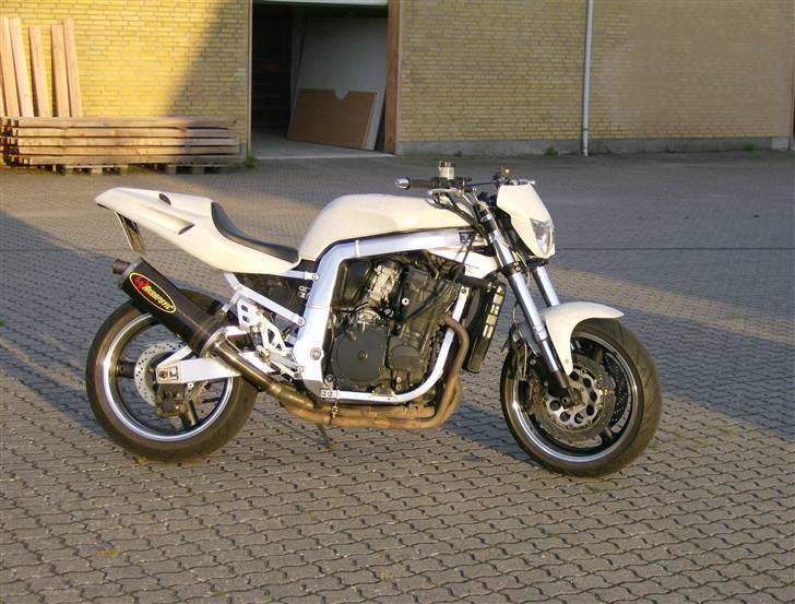 Suzuki GSXR 750 solgt billede 1
