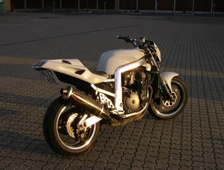 Suzuki GSXR 750 solgt billede 6