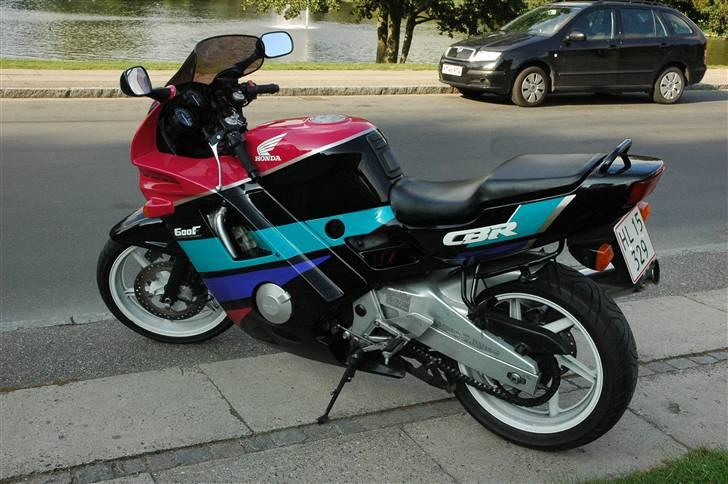 Honda CBR 600 f2 billede 1
