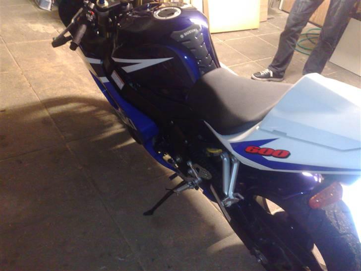 Suzuki GSX-R 600 K4 billede 4