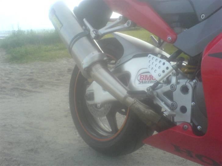 Honda CBR 954 RR fireblade billede 8