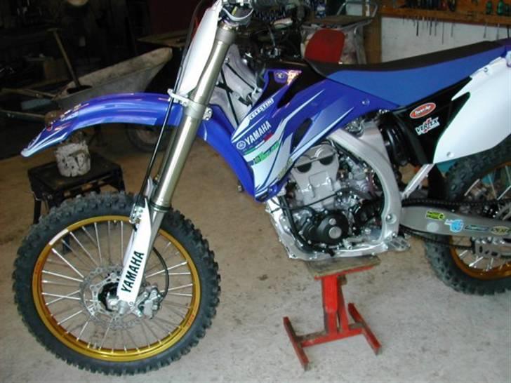 Yamaha Yzf 250 (antonio Cairoli) billede 5