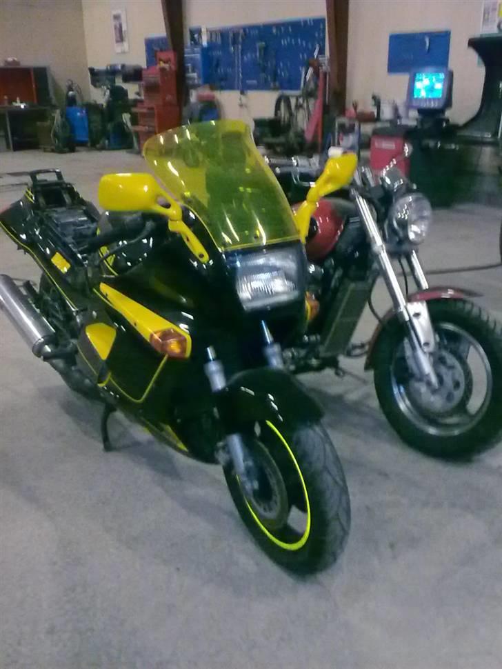 Kawasaki GPZ1000RX billede 12