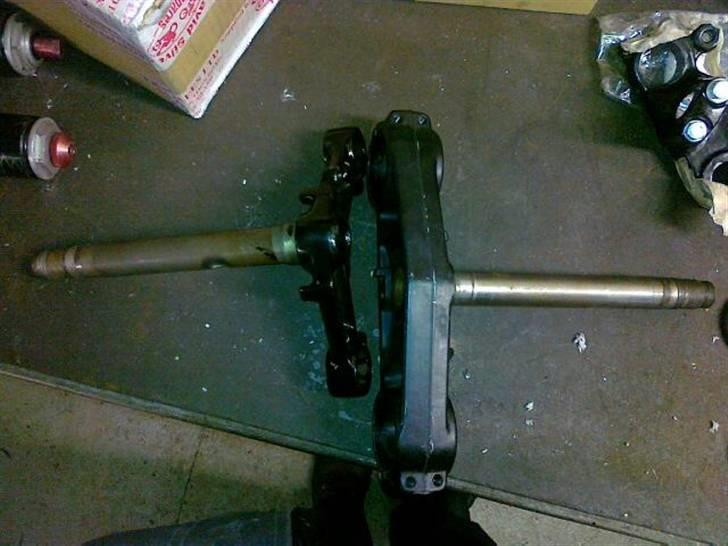 Honda 400 Four langtidsprojek - Forskellen på den nye og gamle underbro billede 13