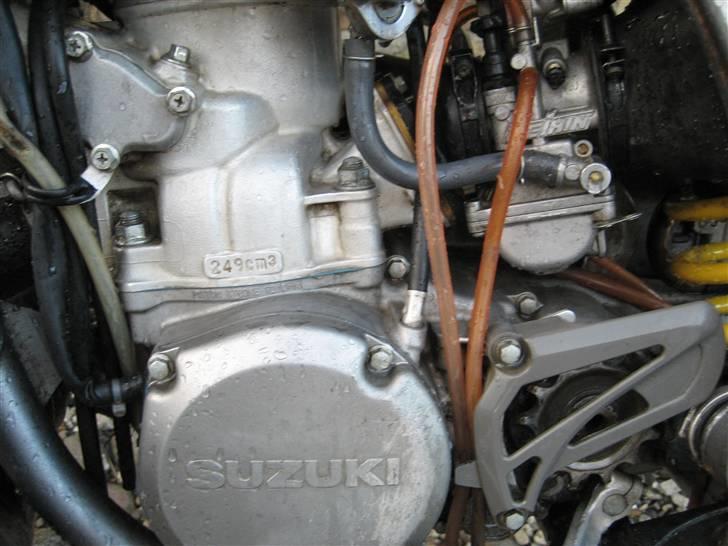 Suzuki rm solgt billede 2