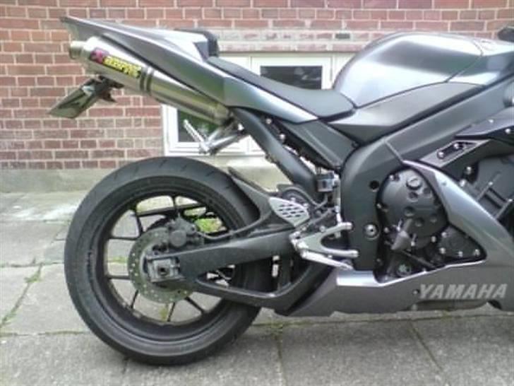 Yamaha R1 SOLGT billede 16