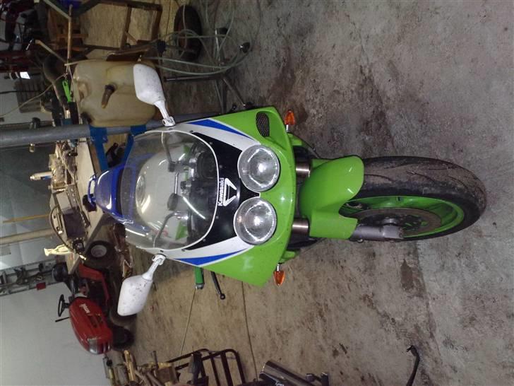 Kawasaki zxr 750 billede 7