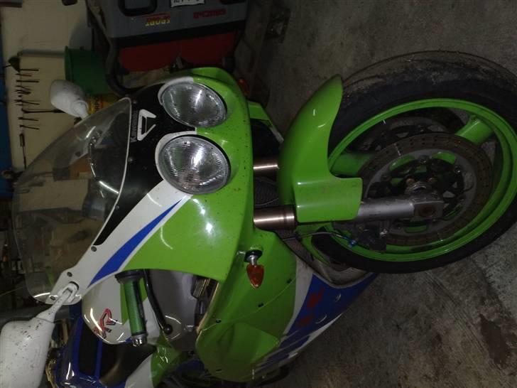 Kawasaki zxr 750 billede 8