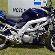 Suzuki sv 1000