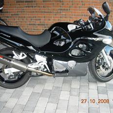 Suzuki GSX750F "Solgt"