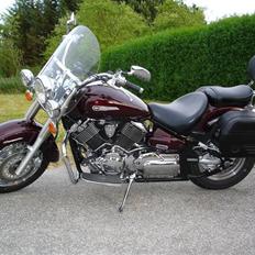 Yamaha XVS 1100 Drag Star