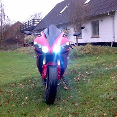 Yamaha r1 solgt
