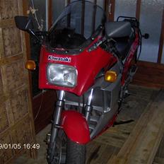 Kawasaki GPZ900R