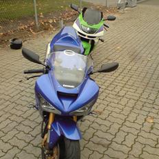 Kawasaki ninja zx-6r