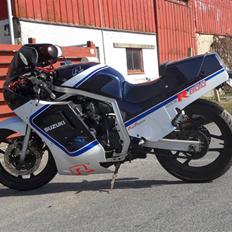 Suzuki GSX-R 750