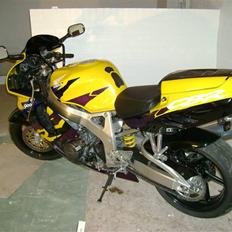 Honda CBR900RR Fireblade