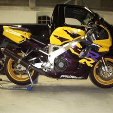 Honda cbr 900 RR  SOLGT