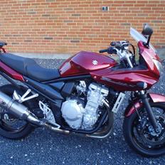 Suzuki GSF 650 Bandit ( Smadret )