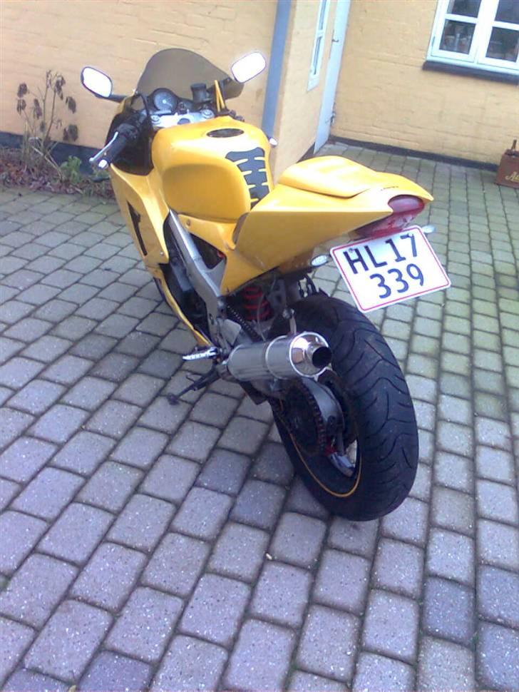 Honda vfr 400 r billede 4