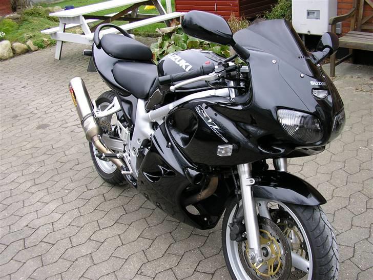 Suzuki sv650s  solgt billede 2