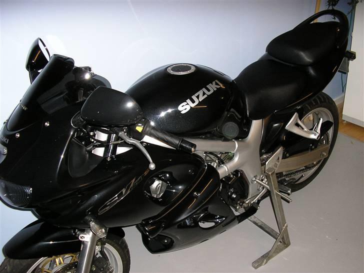 Suzuki sv650s  solgt billede 14