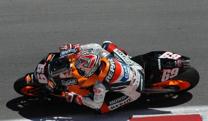 Honda CBR 1000 RR *SOLGT 2014* - Hayden himself in action. billede 19