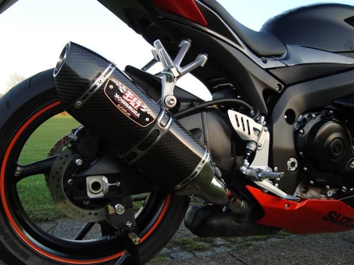 Suzuki GSX-R 750 K8 billede 2