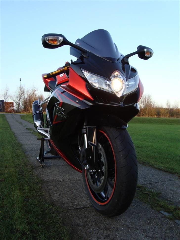 Suzuki GSX-R 750 K8 billede 6