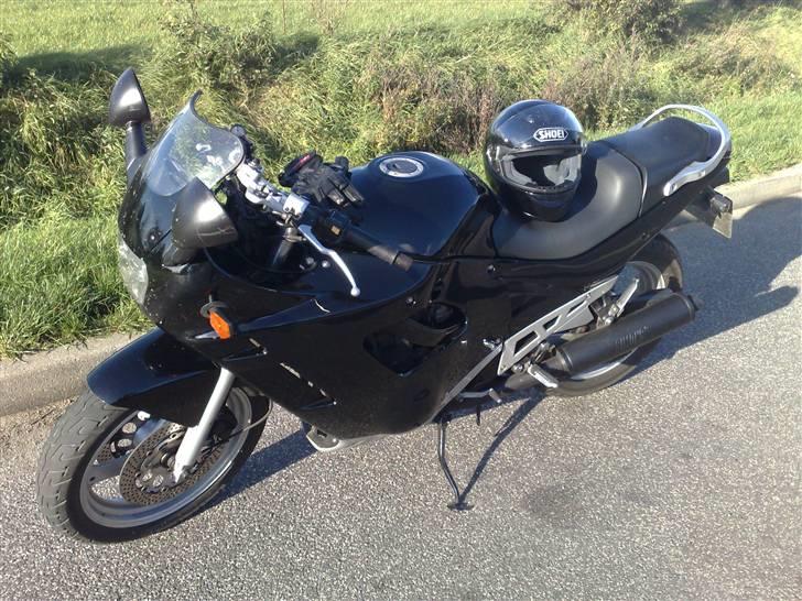 Suzuki GSX 600 F billede 10