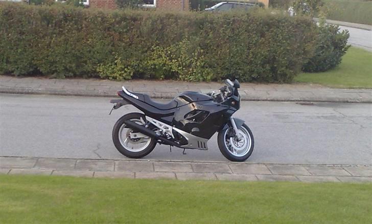 Suzuki GSX 600 F billede 11