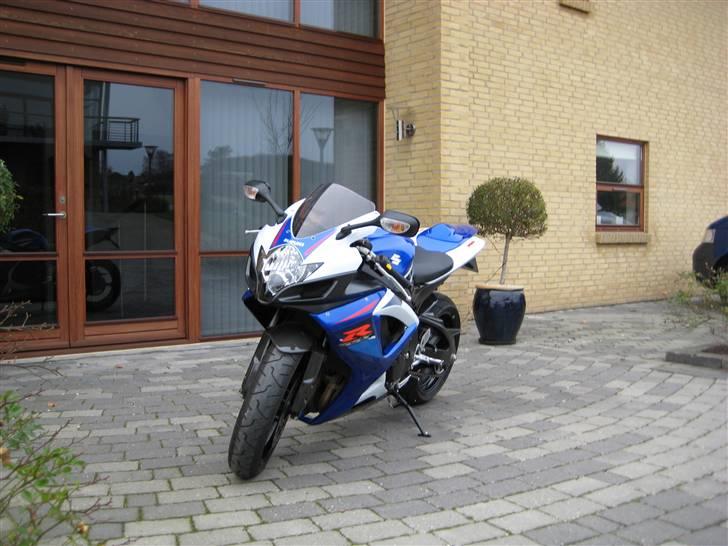 Suzuki gsxr 750 (solgt) billede 10