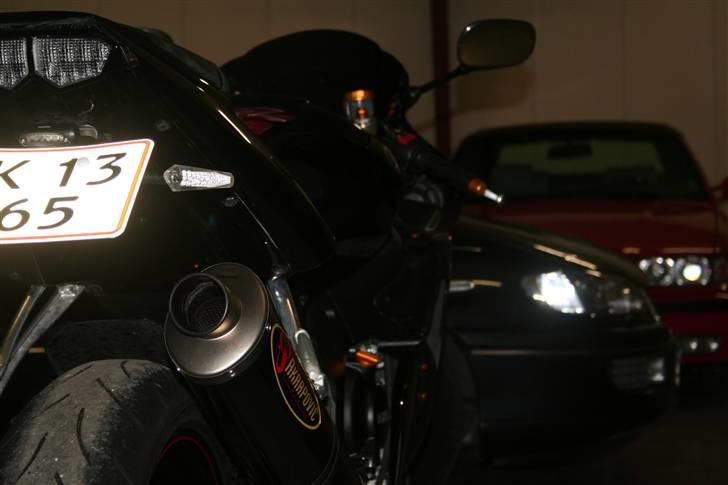 Yamaha R6 billede 12