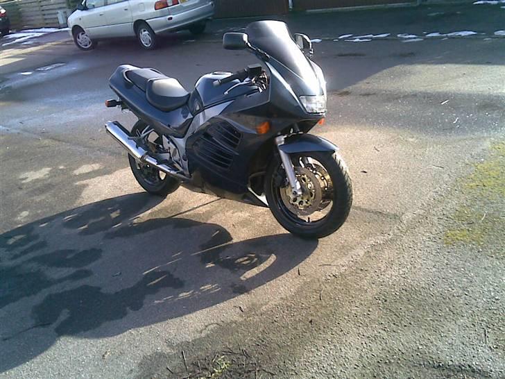 Suzuki RF 600 R solgt billede 14