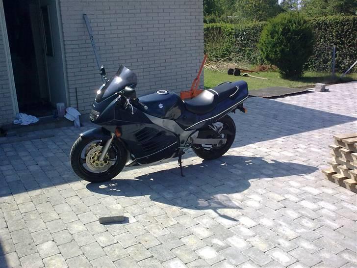 Suzuki RF 600 R solgt billede 17