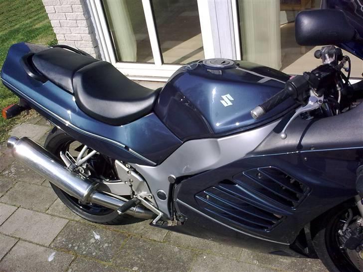 Suzuki RF 600 R solgt billede 20