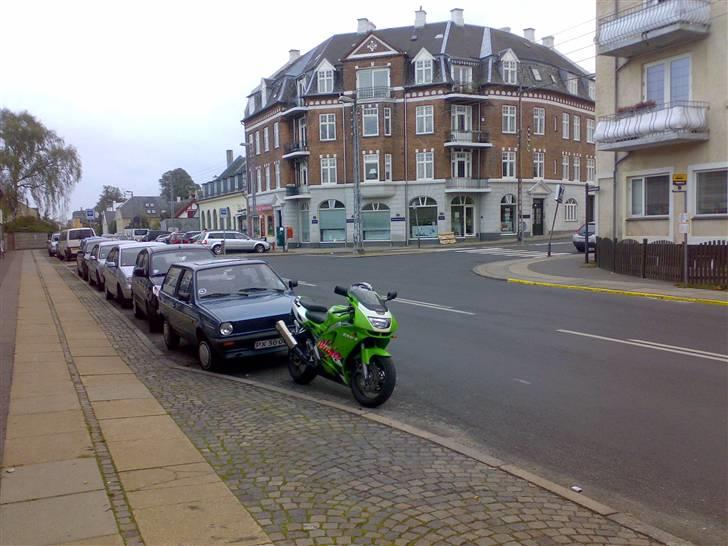 Kawasaki ZX6R *SOLGT* billede 7