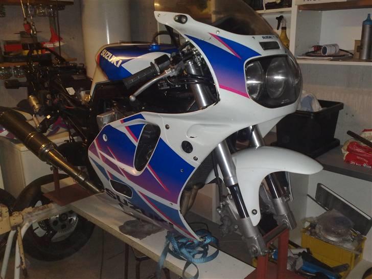 Suzuki gsxr 750w billede 11