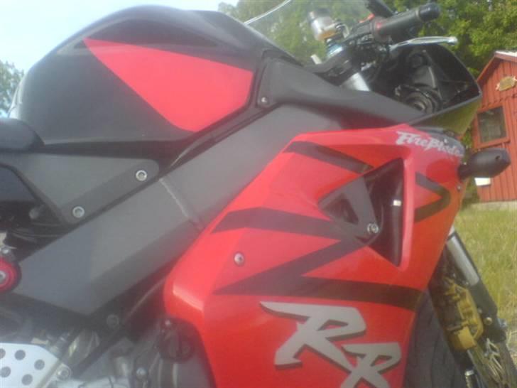 Honda CBR 954 RR fireblade billede 18
