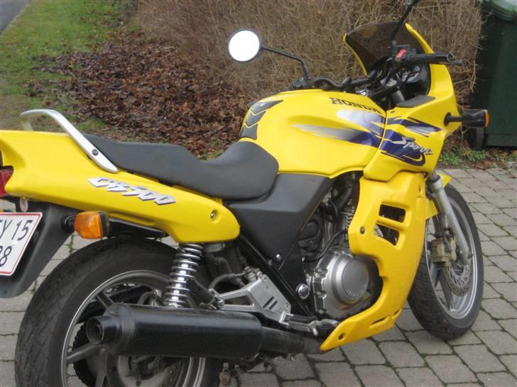 Honda CB500S - Flot gul Honda 500s billede 1