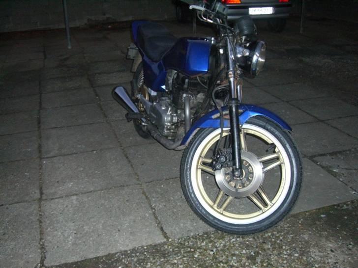 Honda CB 400N Euro*solgt* billede 6