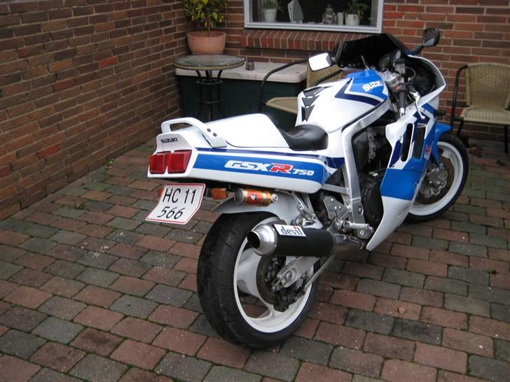 Suzuki Gsxr 750 SOLGT billede 6