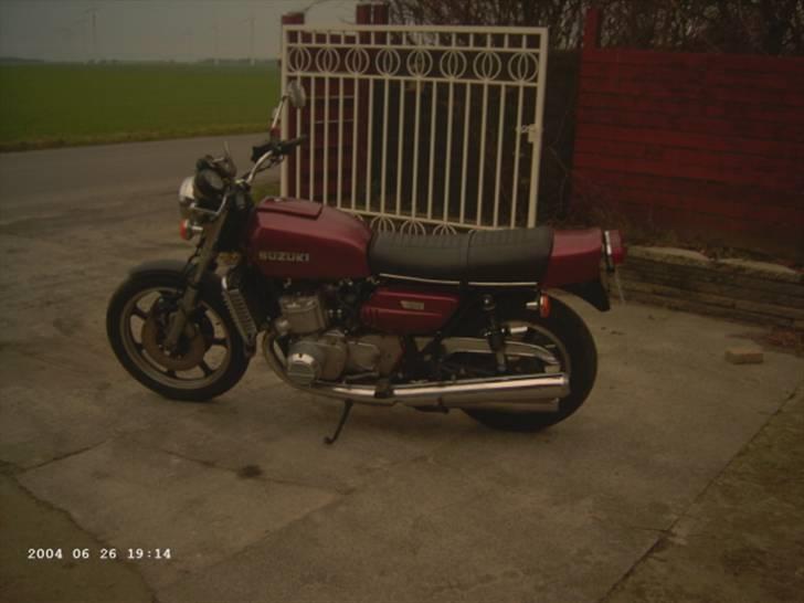 Suzuki GT 750 vandbøffel billede 2