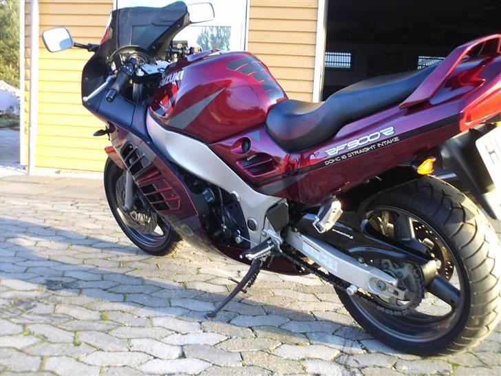 Suzuki RF 900 R ( Solgt ) - Hun er skøn. billede 6